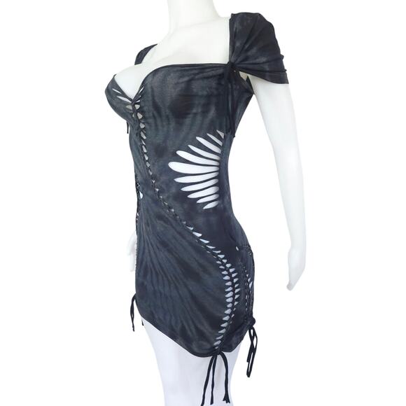 TEMPTRESS COLLECTION - LARGE - Midnight Mist Blue Hue Dress - Intricate Cuts - Picture 4 of 7